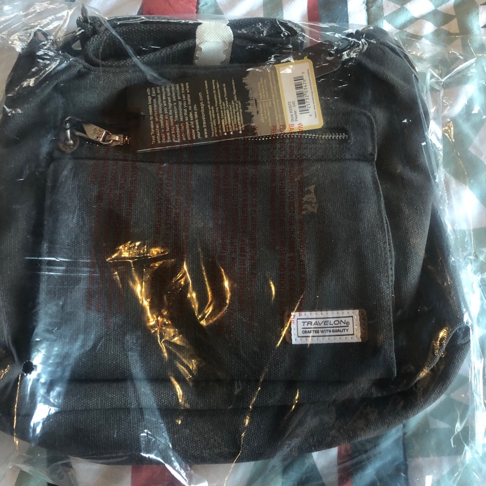 Travelon Heritage Crossbody